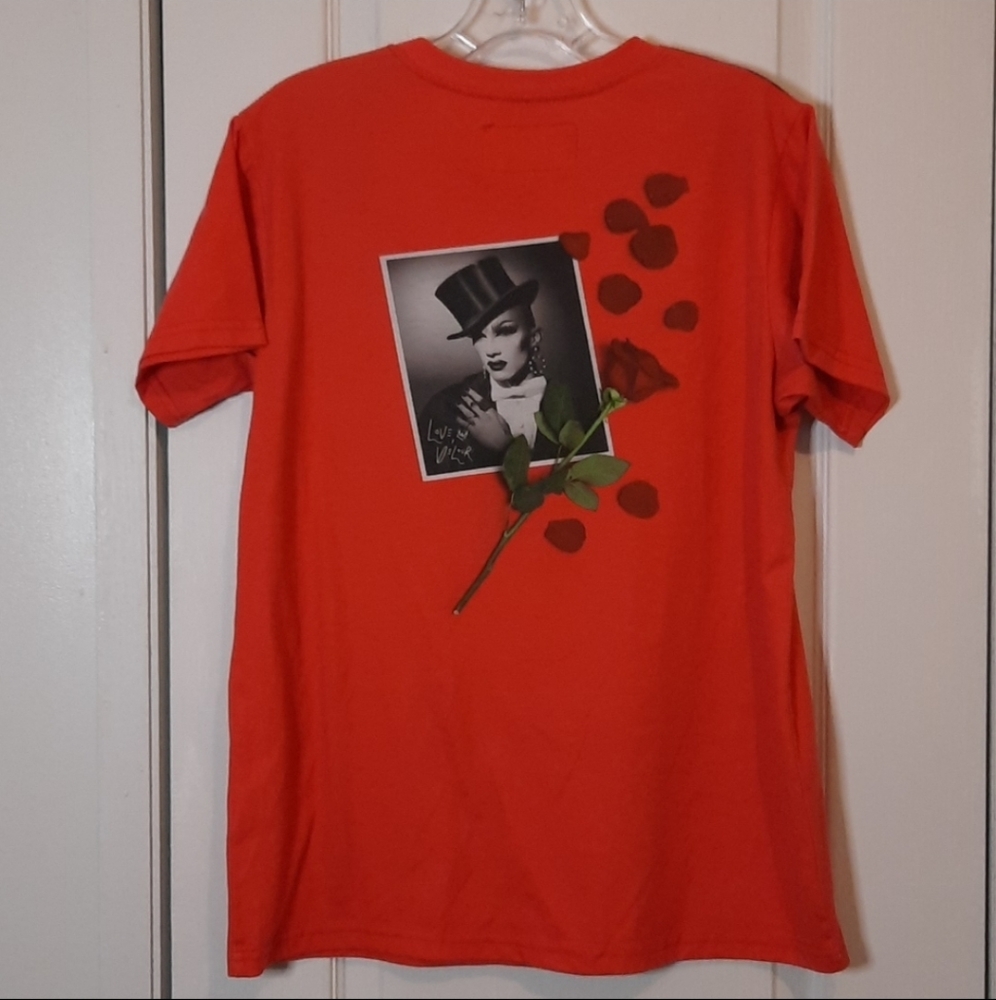 Sasha Velour Drag Queen Graphic t-shirt